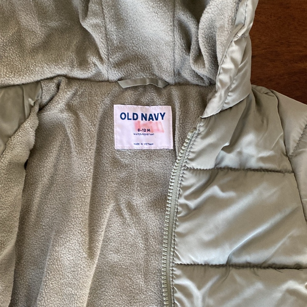 Lot of 3 baby boys outerwear 6-12 mo - fleece jacket, puffer coat with hood - Picture 3 of 5
